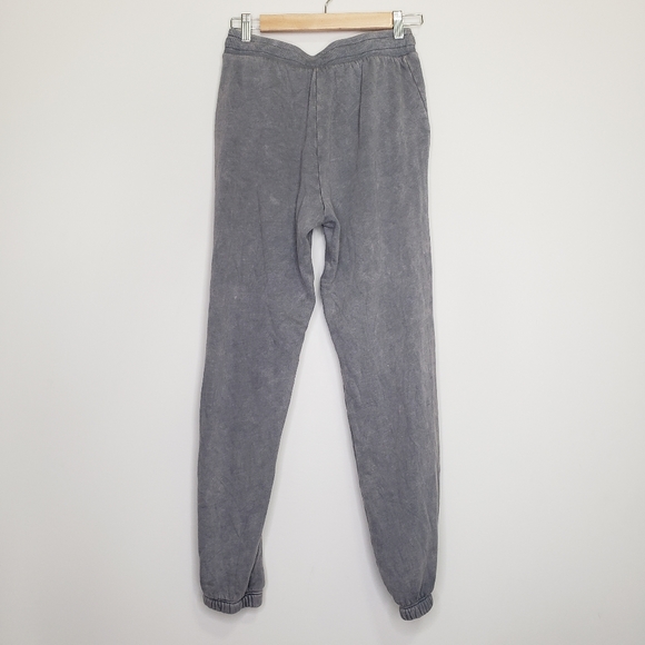 Lulus set Drawstring Joggers and hoodie s - Picture 5 of 12